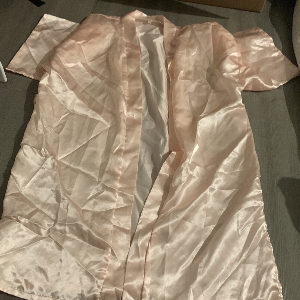 Color:Pink - Picture 3 of 3